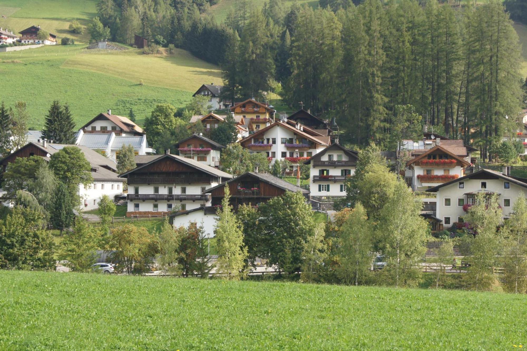 Ferienwohnungen Am Laerchenweg 塞斯托 外观 照片